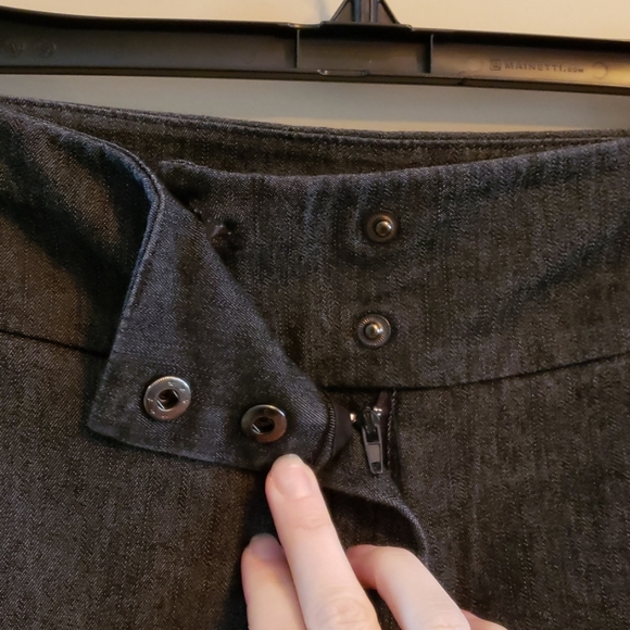 Size 12 women's Sandro black trouser pants - Picture 2 of 7